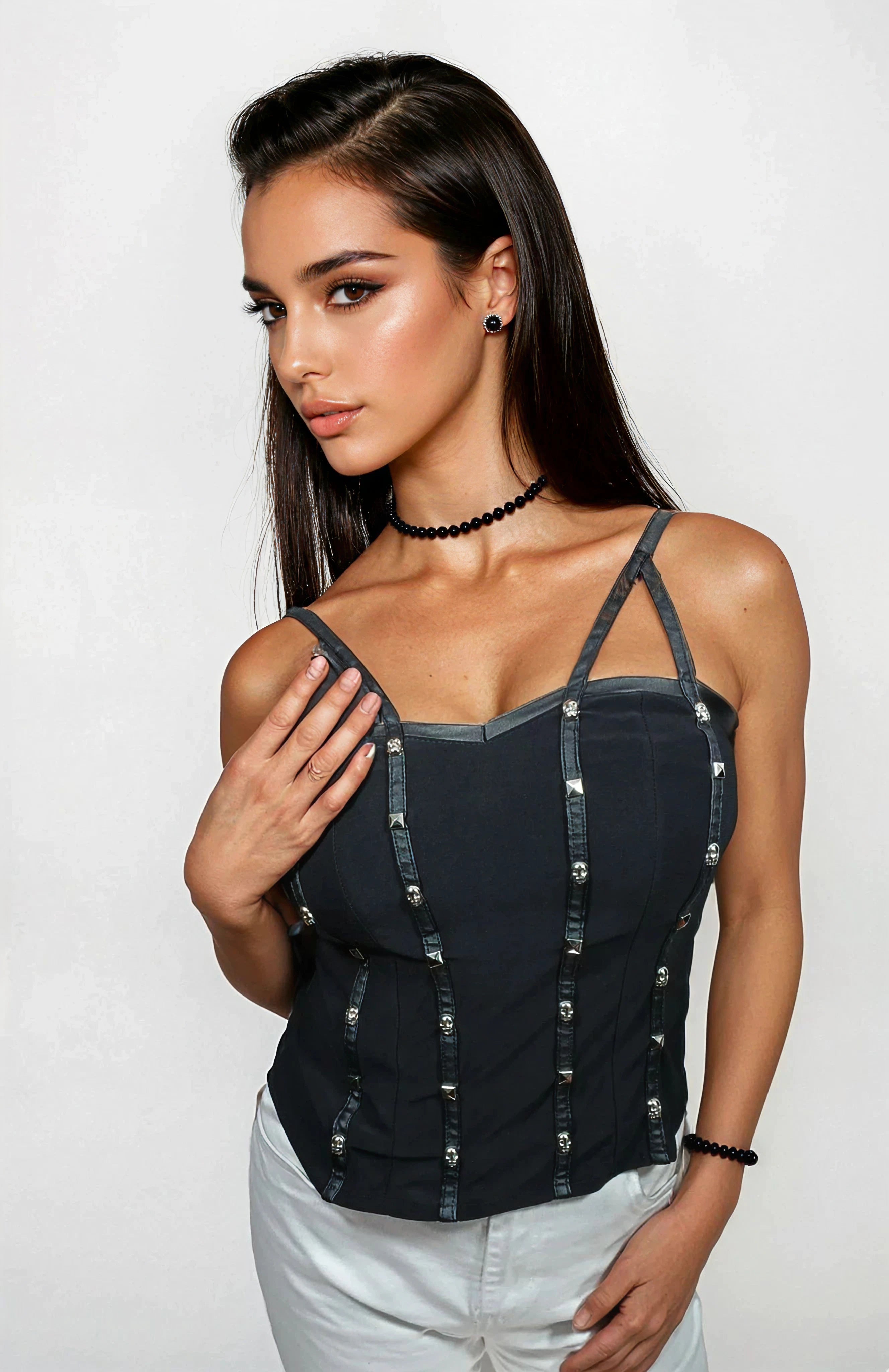 Blouse corset noire à bretelles fines