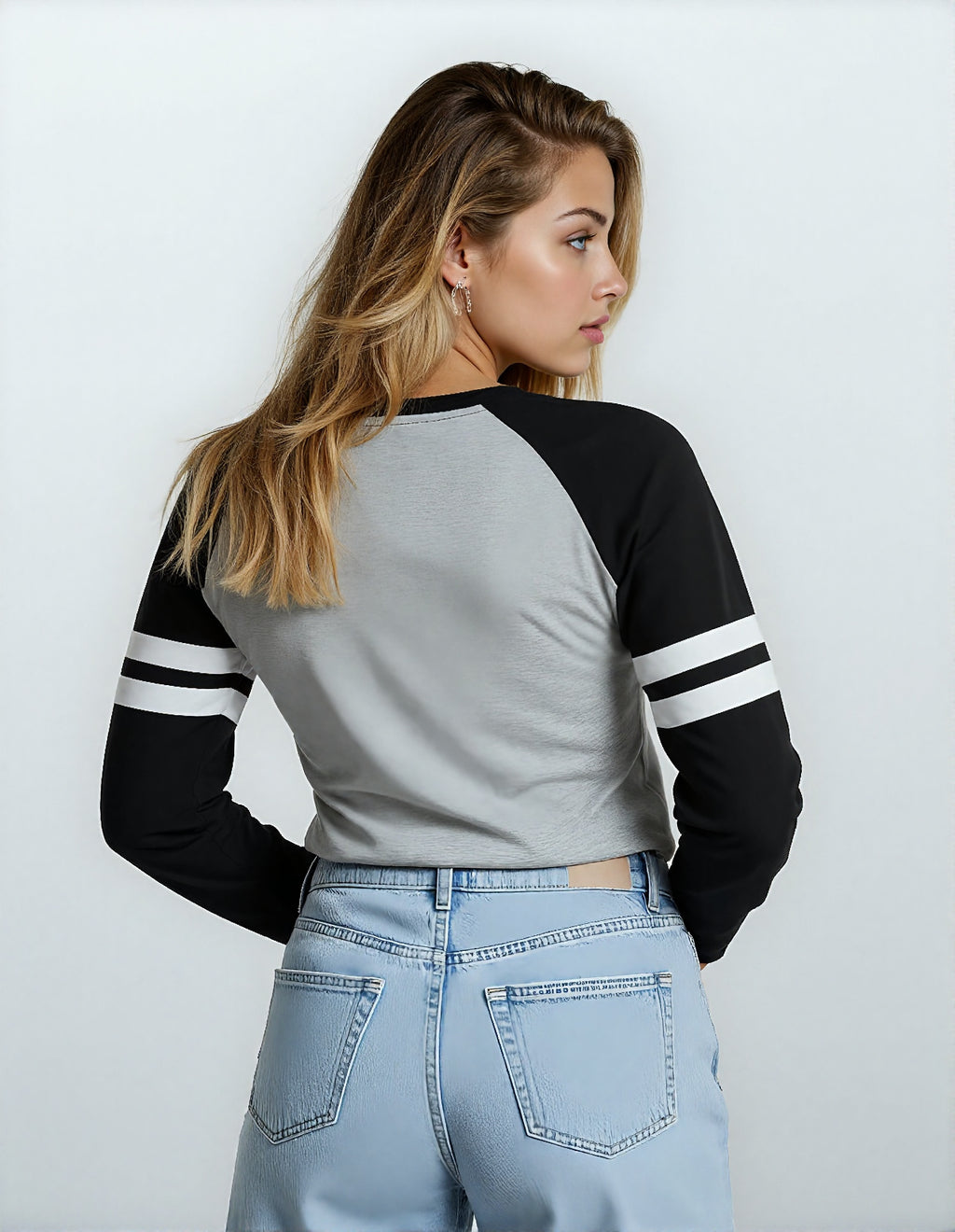 Chandail rebelle avec main squelette