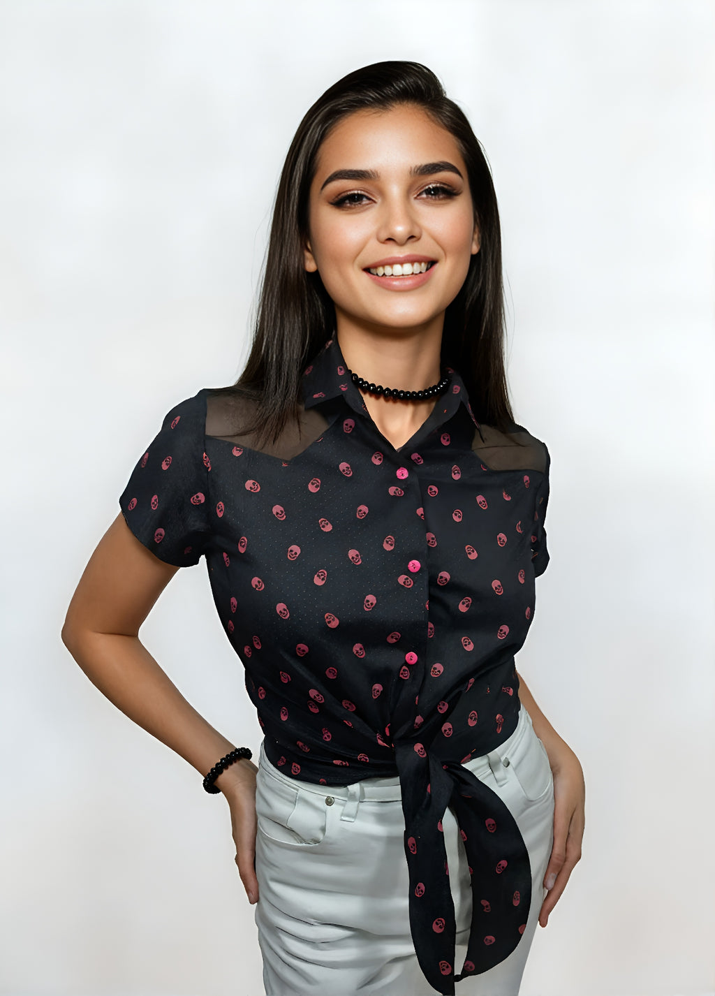 Chemise Noire à Crânes Roses