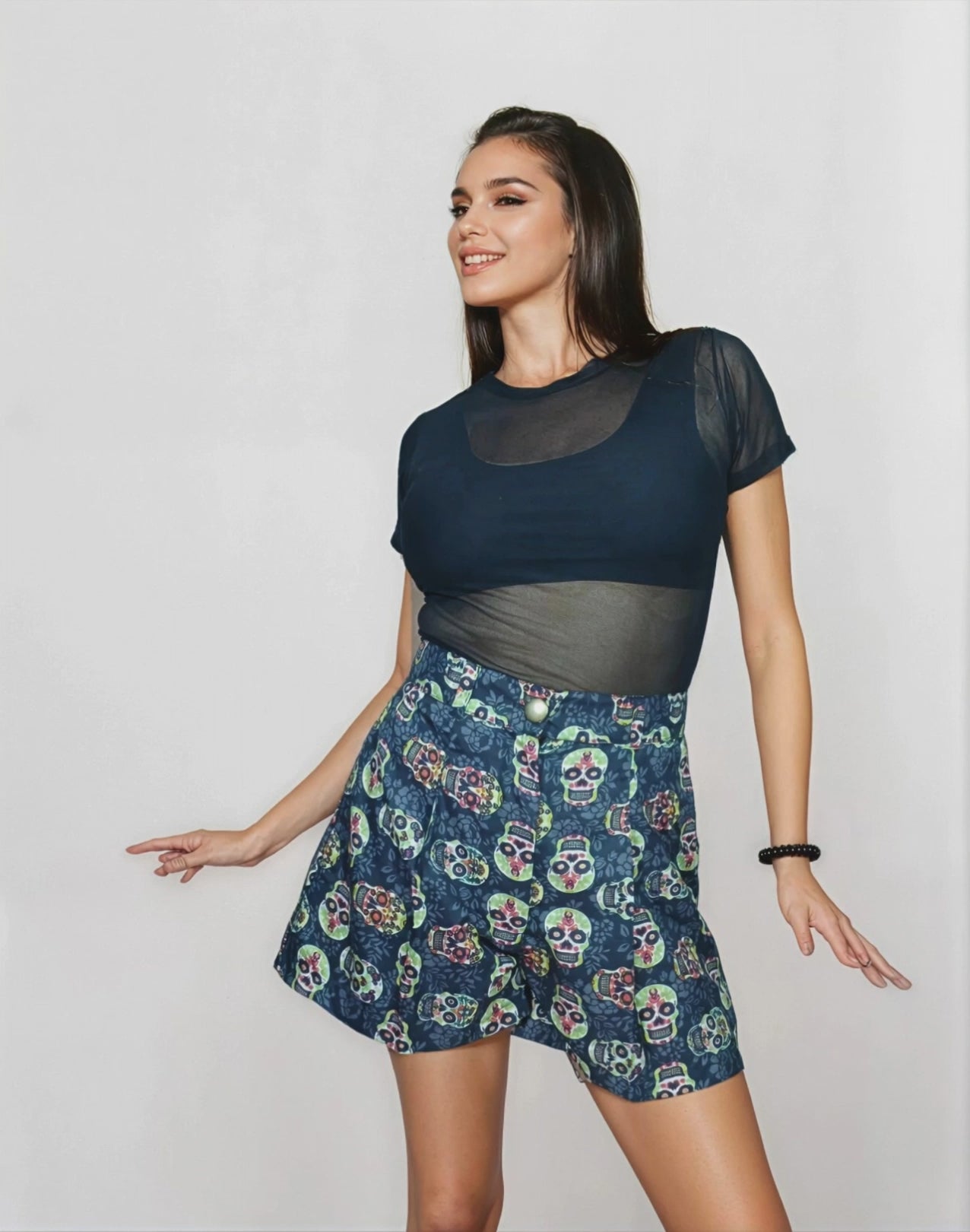 Short audacieux crânes & fleurs mexicaines