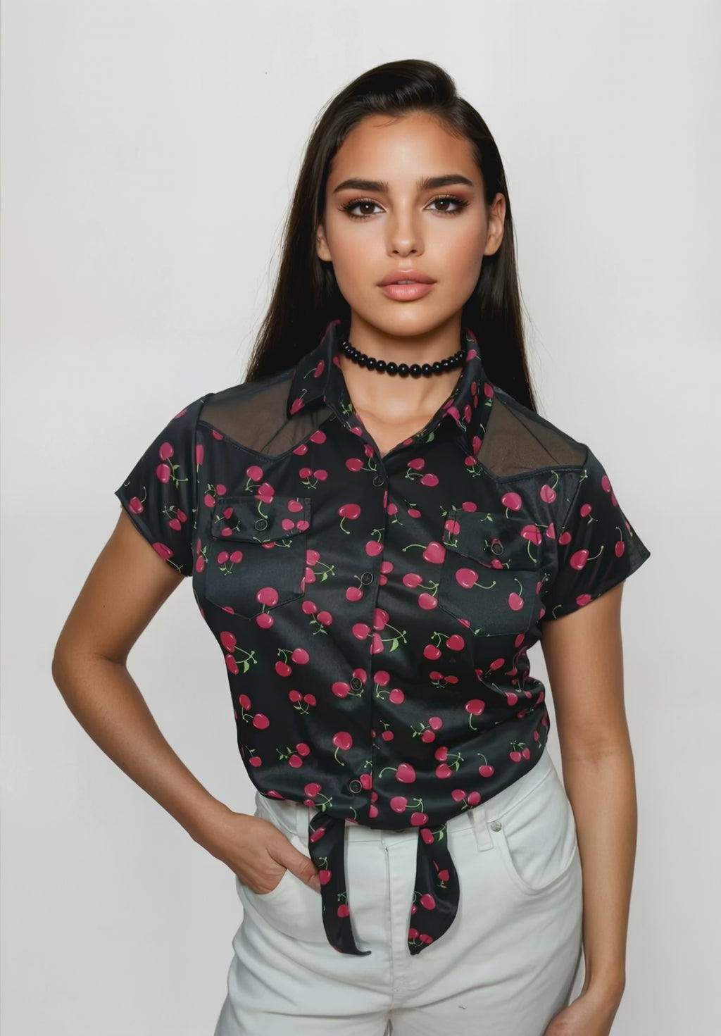 Chemise noire cerises rétro